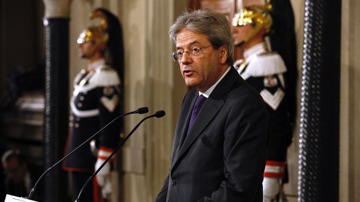 Italie : Gentiloni remanie à peine le gouvernement Renzi - ảnh 1